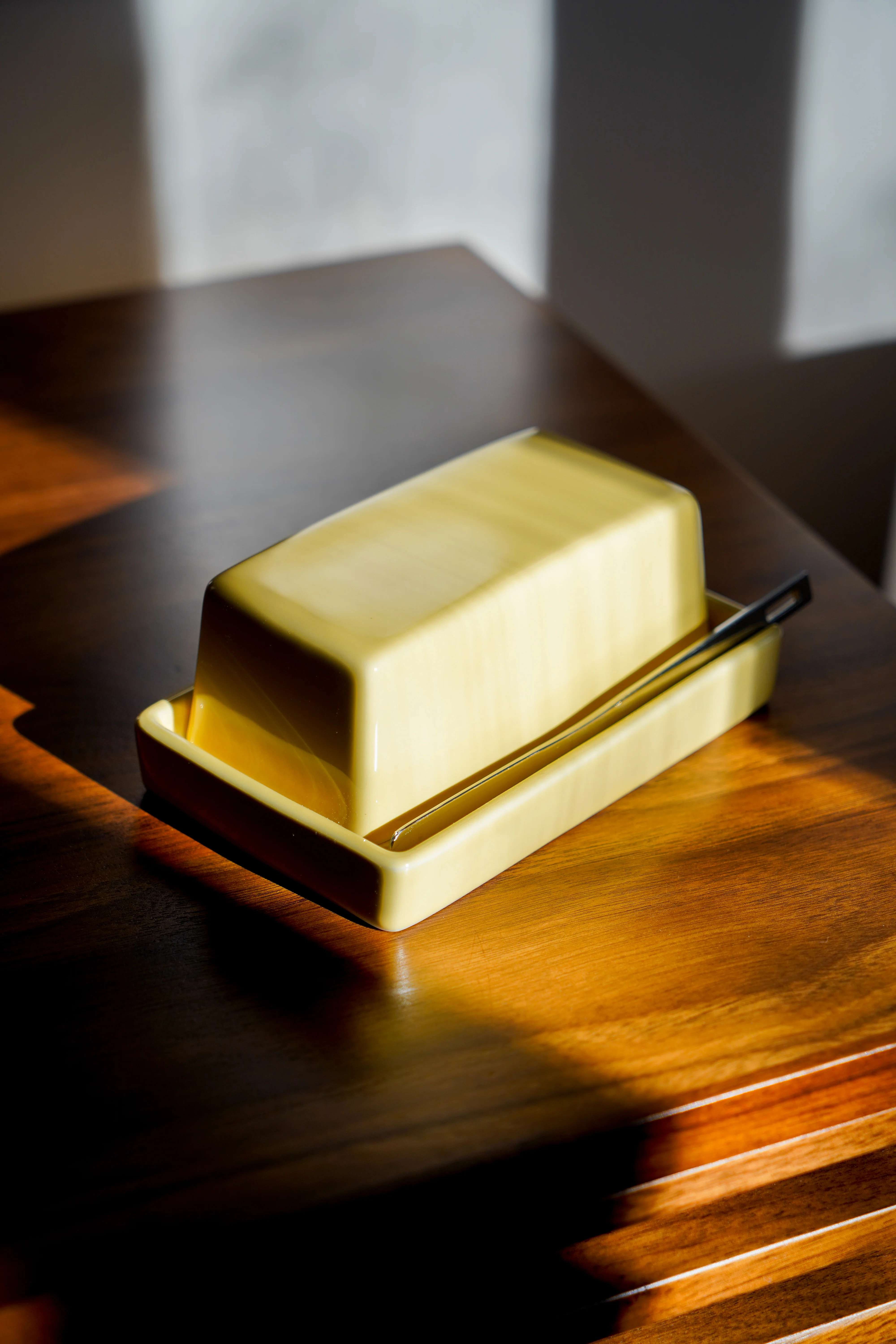 Butter Dish with Knife - Image 4