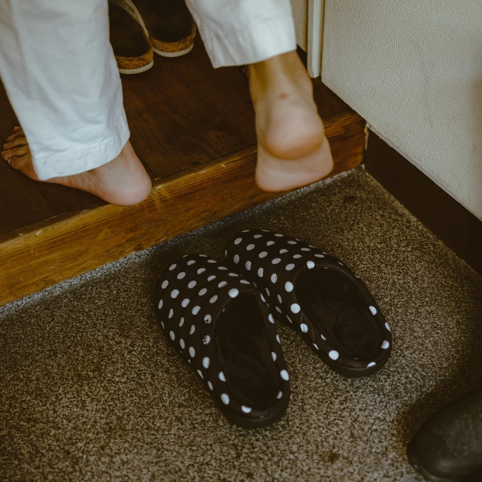 Subu Indoor/Outdoor Slippers - Polka Dot - Image 6