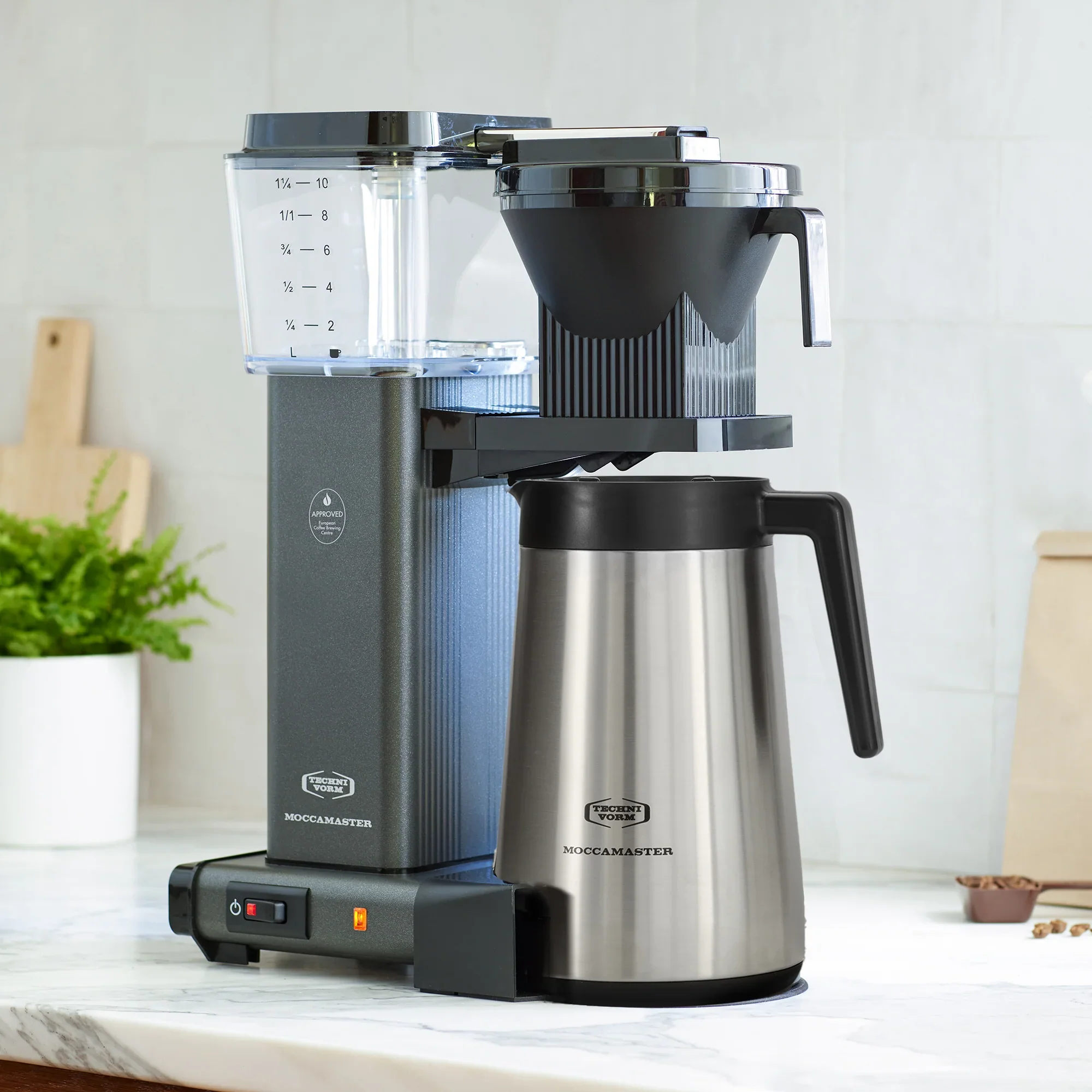 Moccamaster KBGT Thermal Carafe Brewer - Image 5