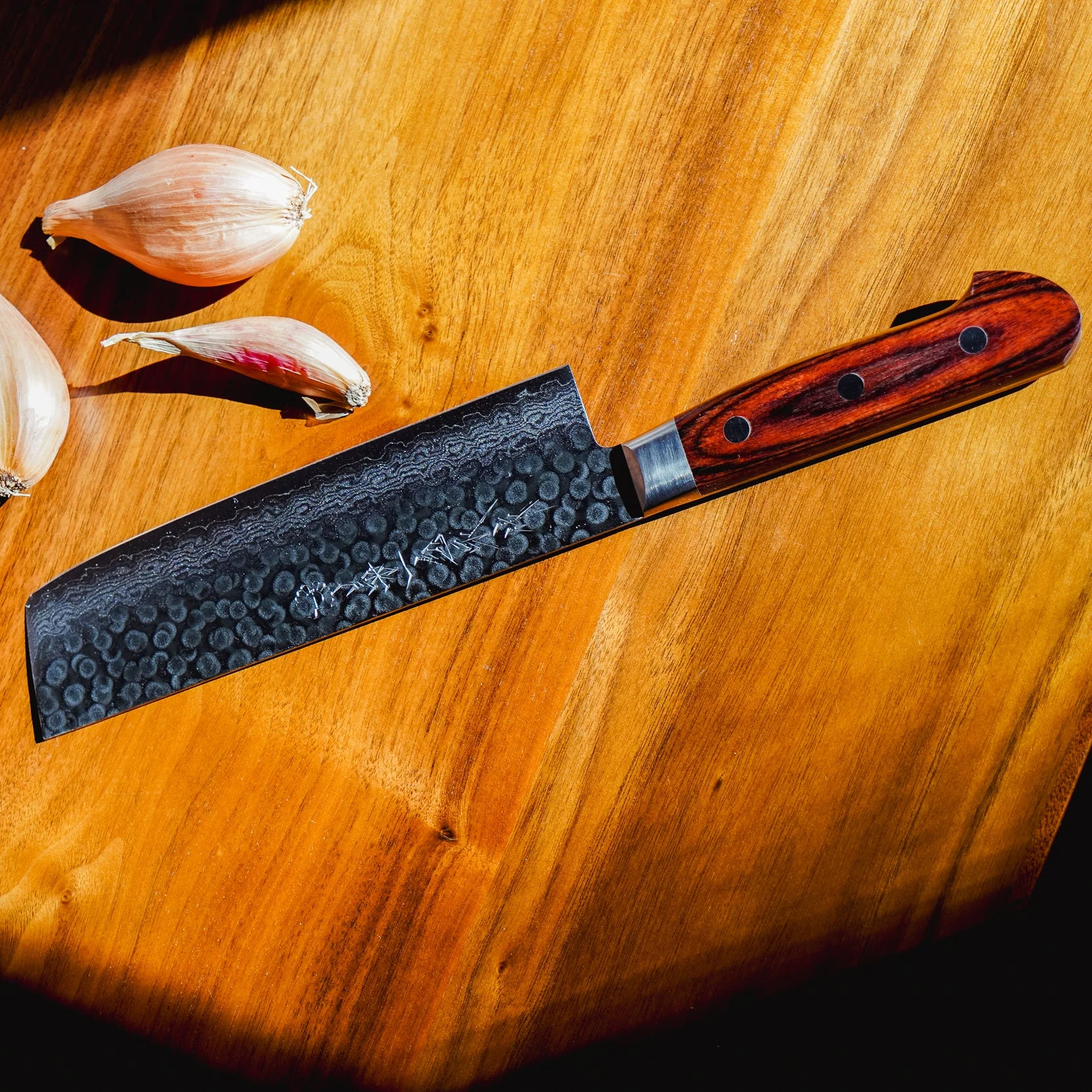 Warikomi Damascus Tsuchime -  Nakiri Knife, 6.5 in - Image 2